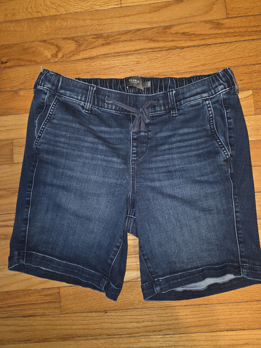 Torrid Weekend Shorts Size 1
